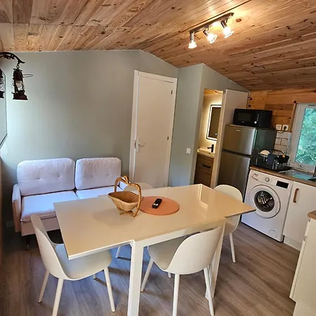 Rosa Mobilhome De Motllo Camping