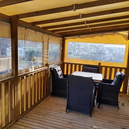 Camping Rosa Mobilhome De Motlló *